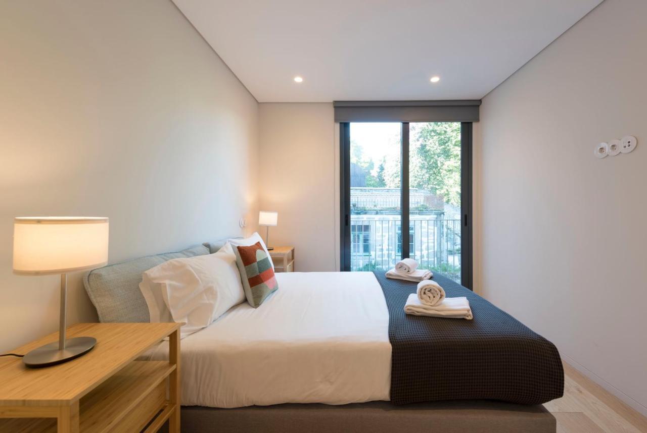 Lovelystay - Primrose 2Br Flat With Free Parking, Ac And Balcony Порту Екстер'єр фото