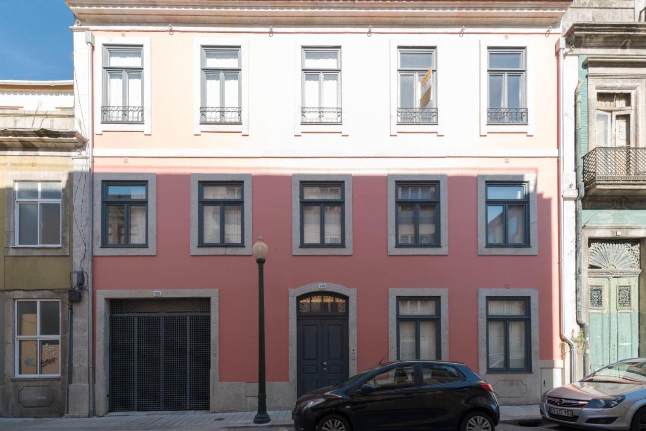 Lovelystay - Primrose 2Br Flat With Free Parking, Ac And Balcony Порту Екстер'єр фото